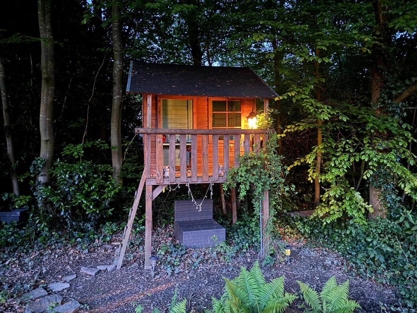 Supergezellig Vakantiehuis Met Hele Grote Tuin Bij Nijmegen Ewijk Exterior photo